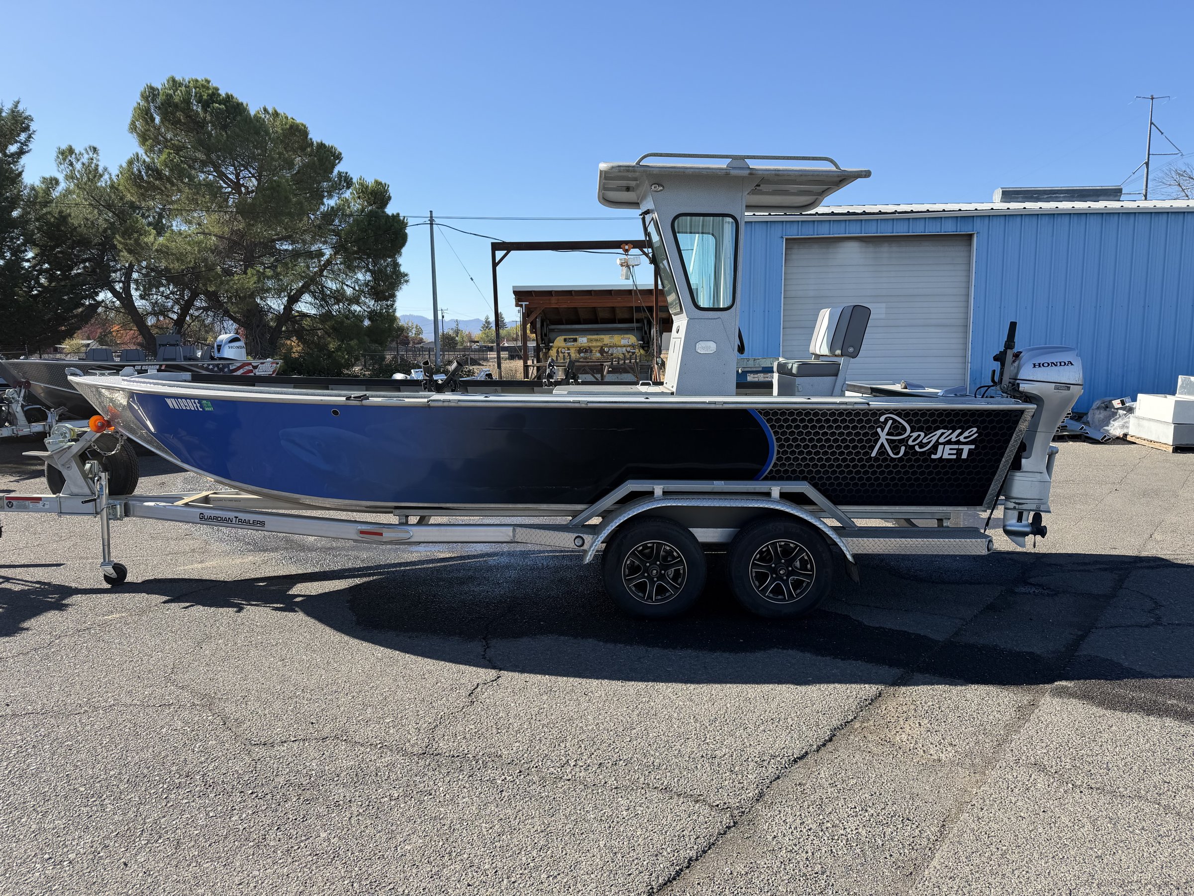 2023 Rogue Jet Chinook 22 XL jet boat for sale on Guardian trailer, side profile
