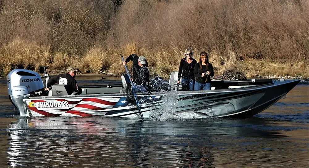Chinook XL Mid Engine Center Console Aluminum Jet Boats – Rogue